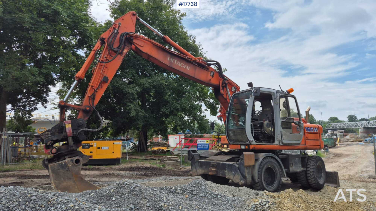 HITACHI EW 165W (2000) ROTOTILT Wheel Excavator - Wheel excavator: picture 3 HITACHI EW 165W (2000) ROTOTILT Wheel Excavator - Wheel excavator: picture 3