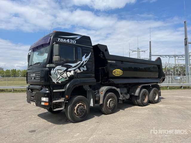 2006 MAN TGA41.430 8x8 Twin-Steer Sleeper T/A Dump Truck - Tipper: picture 1 2006 MAN TGA41.430 8x8 Twin-Steer Sleeper T/A Dump Truck - Tipper: picture 1