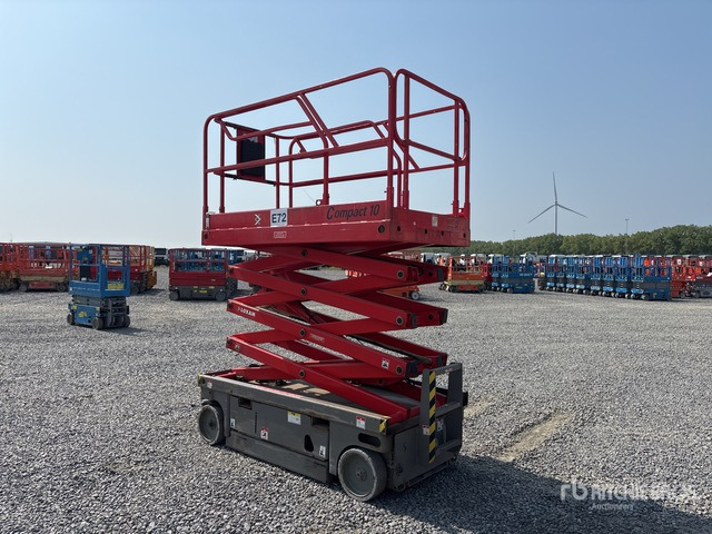 2012 Haulotte Compact 10 Electric Scissor Lift - Scissor lift: picture 2 2012 Haulotte Compact 10 Electric Scissor Lift - Scissor lift: picture 2