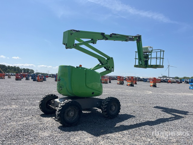 2013 Haulotte HA16SPX Diesel Articulating Boom Lift - Articulated boom: picture 2 2013 Haulotte HA16SPX Diesel Articulating Boom Lift - Articulated boom: picture 2