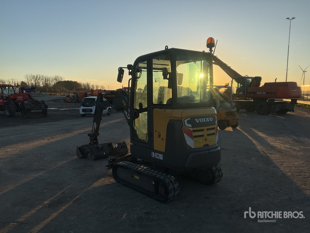 2017 Volvo EC20D Minigraafmachine: <6,6t - Mini excavator: picture 3 2017 Volvo EC20D Minigraafmachine: <6,6t - Mini excavator: picture 3