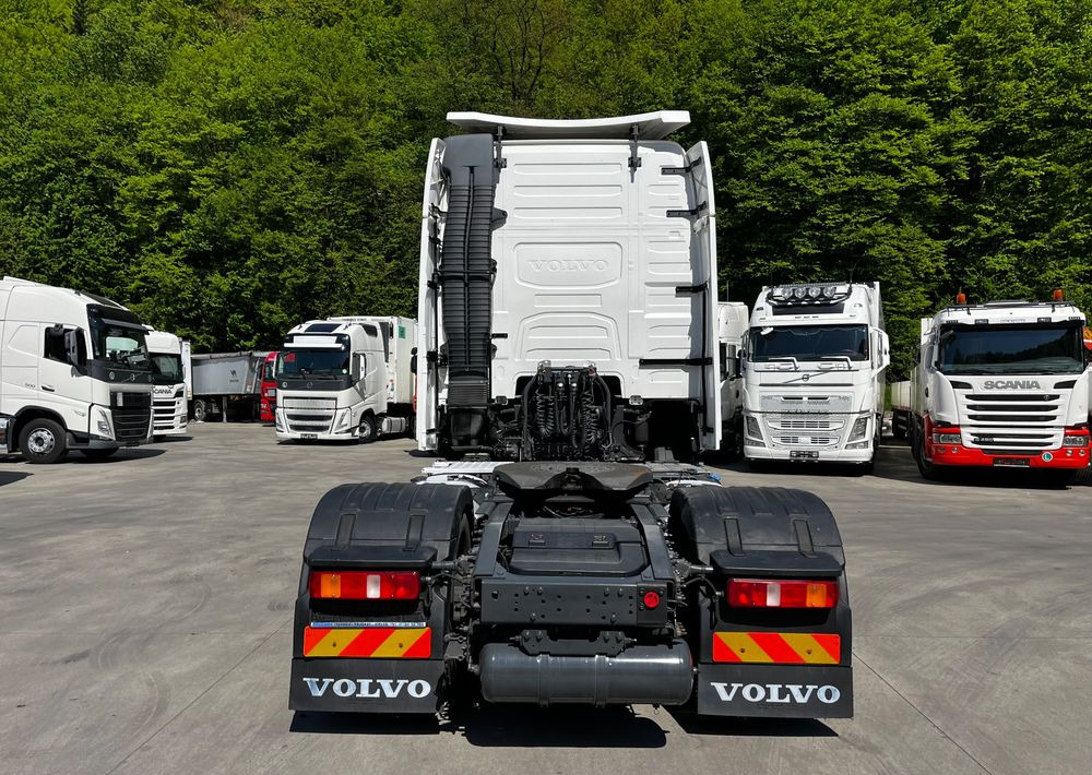 Volvo FH 500 // Globe XL // Xenon // Radary // Duże zbiorniki // Z ruchu międzynarodowego // - Tractor unit: picture 5 Volvo FH 500 // Globe XL // Xenon // Radary // Duże zbiorniki // Z ruchu międzynarodowego // - Tractor unit: picture 5