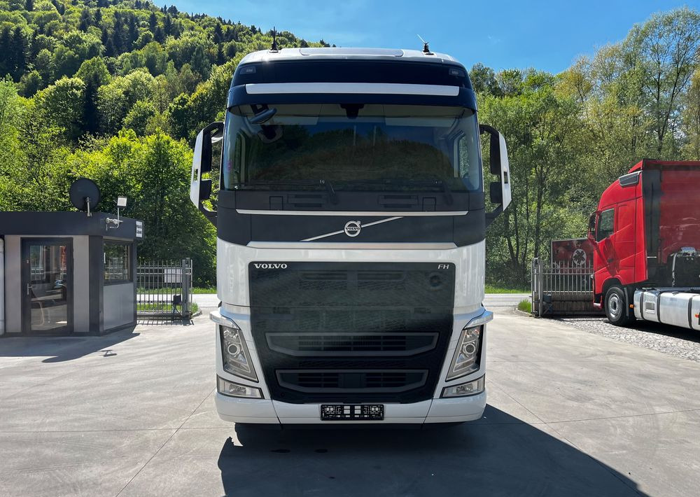 Volvo FH 500 // Globe XL // Xenon // Radary // Duże zbiorniki // Z ruchu międzynarodowego // - Tractor unit: picture 2 Volvo FH 500 // Globe XL // Xenon // Radary // Duże zbiorniki // Z ruchu międzynarodowego // - Tractor unit: picture 2