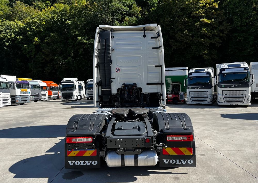 Volvo FH 500 // Zamiana na starszy // EURO 6 // Standard // 2024 Rok // Parkclima // Globe XL // Skóry // Joystick // - Tractor unit: picture 5 Volvo FH 500 // Zamiana na starszy // EURO 6 // Standard // 2024 Rok // Parkclima // Globe XL // Skóry // Joystick // - Tractor unit: picture 5