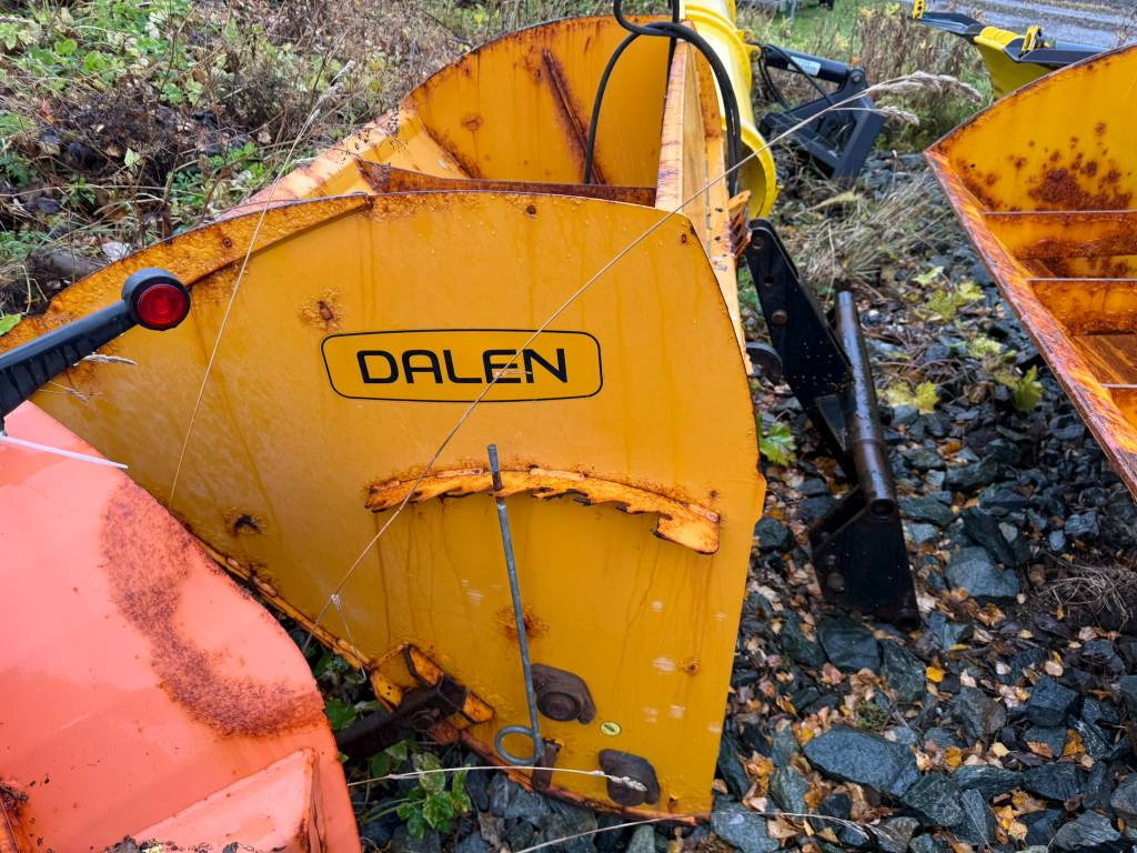 Dalen 2034 Spreder - Sand/ Salt spreader: picture 3 Dalen 2034 Spreder - Sand/ Salt spreader: picture 3