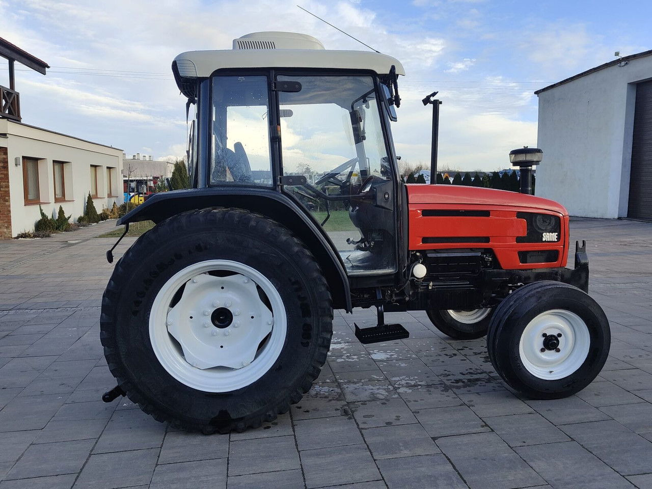 Same Dorado 70 Ciągnik Traktor Klimatyzacja Godny Uwagi - Farm tractor: picture 4 Same Dorado 70 Ciągnik Traktor Klimatyzacja Godny Uwagi - Farm tractor: picture 4