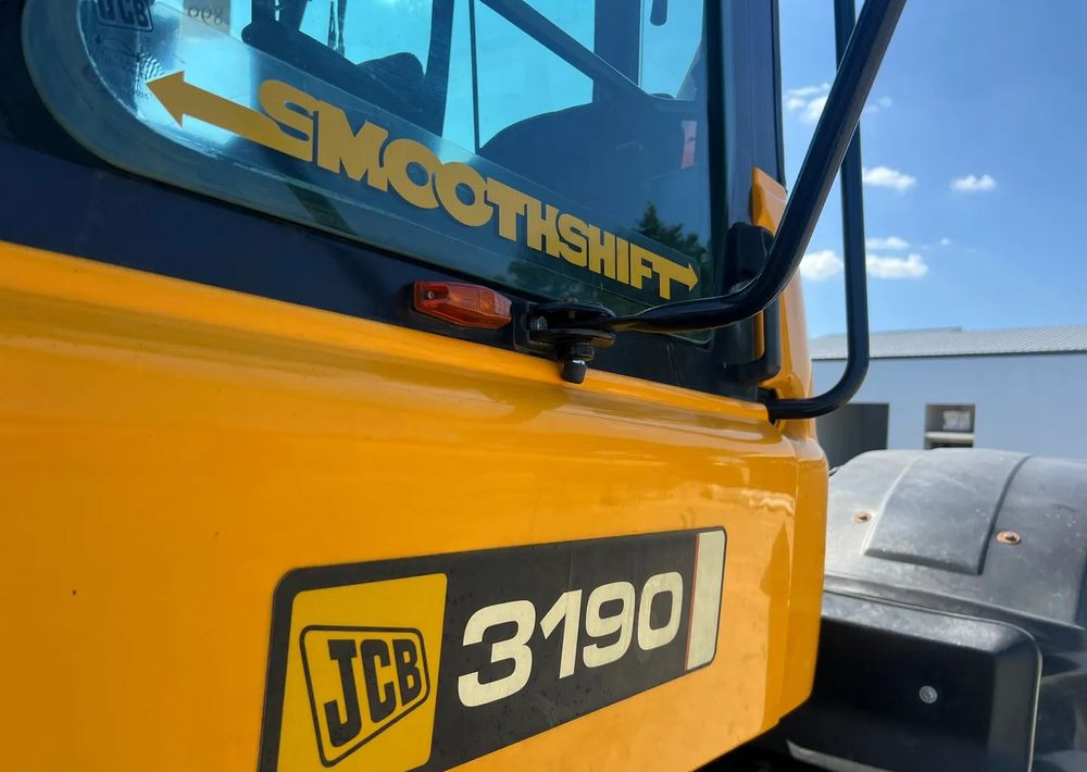 Lease a JCB Fastrac  3190 JCB Fastrac  3190: picture 13