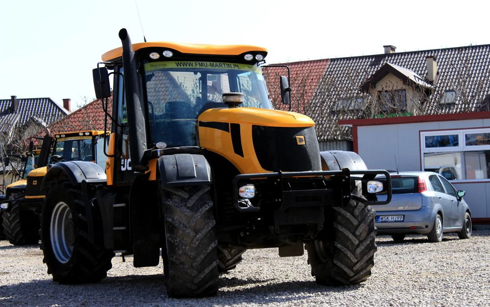 JCB Fastrac 3200 - Farm tractor: picture 3 JCB Fastrac 3200 - Farm tractor: picture 3