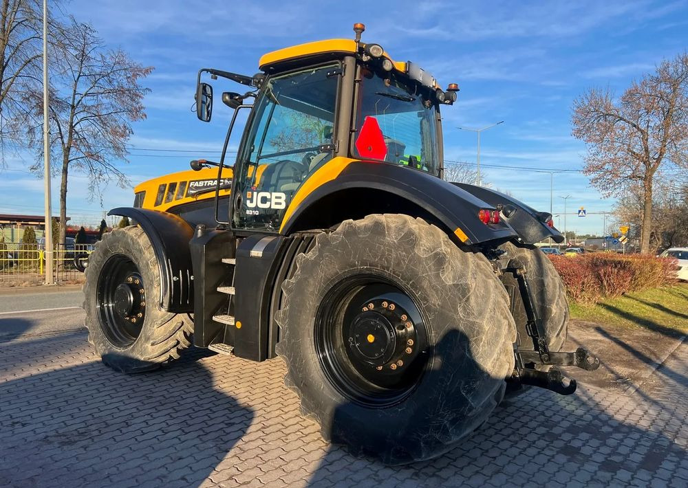 JCB Fastrac 8310 - Farm tractor: picture 3 JCB Fastrac 8310 - Farm tractor: picture 3