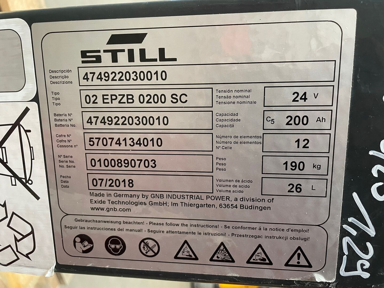 Exide 24 Volt I 2EPzB 200 - Battery for Material handling equipment: picture 2 Exide 24 Volt I 2EPzB 200 - Battery for Material handling equipment: picture 2