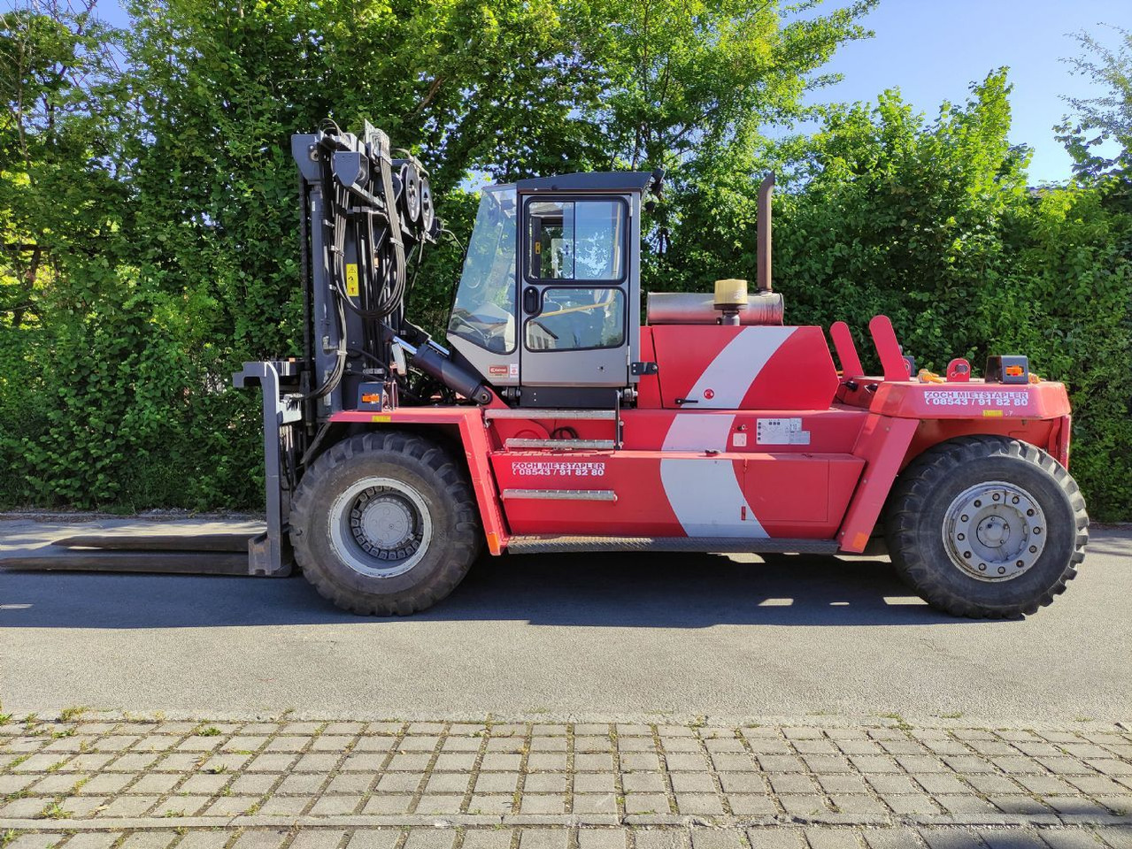 Kalmar DCD250-12 LB - Diesel forklift: picture 1 Kalmar DCD250-12 LB - Diesel forklift: picture 1