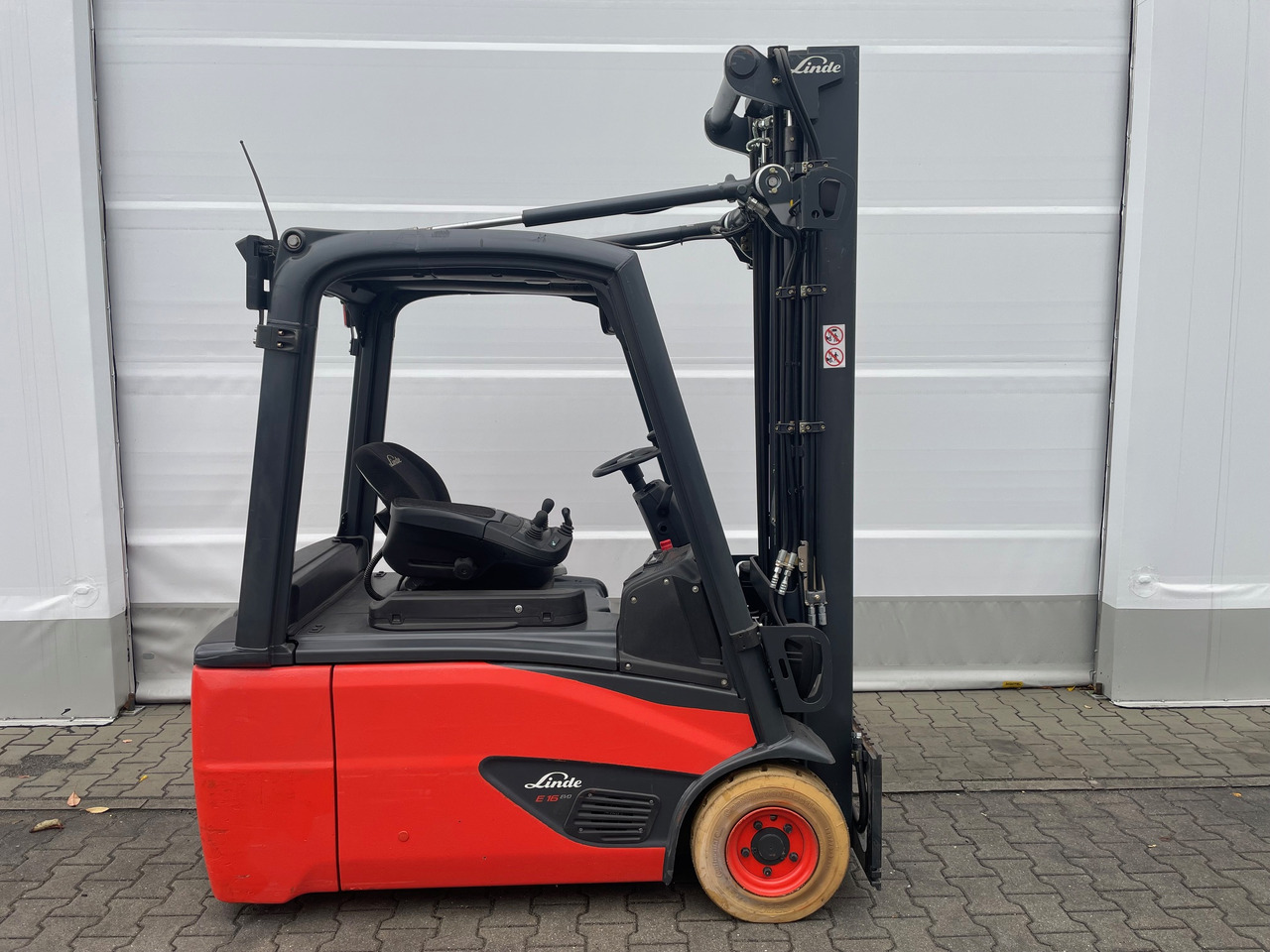 Linde E16L-02-386 EVO - Electric forklift: picture 2 Linde E16L-02-386 EVO - Electric forklift: picture 2