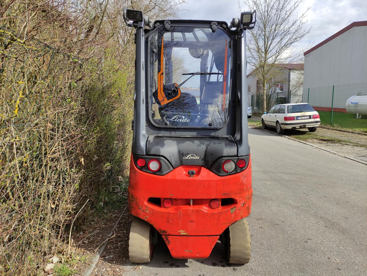 Linde E30H-01/600-387 - Electric forklift: picture 4 Linde E30H-01/600-387 - Electric forklift: picture 4