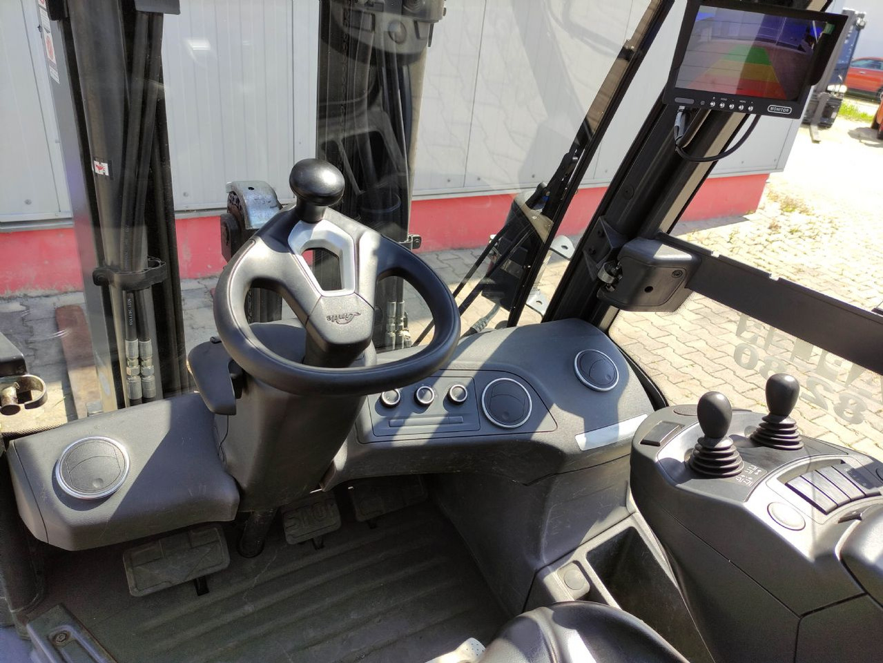 Linde H35D-01-1202 - Diesel forklift: picture 5 Linde H35D-01-1202 - Diesel forklift: picture 5