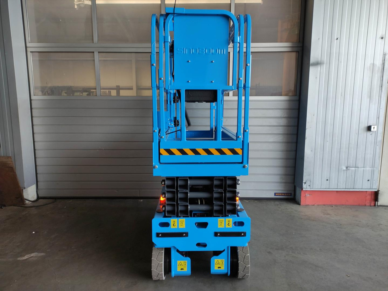 Sinoboom 1932ME/GTJZ0608ME *NEU* - Scissor lift: picture 3 Sinoboom 1932ME/GTJZ0608ME *NEU* - Scissor lift: picture 3