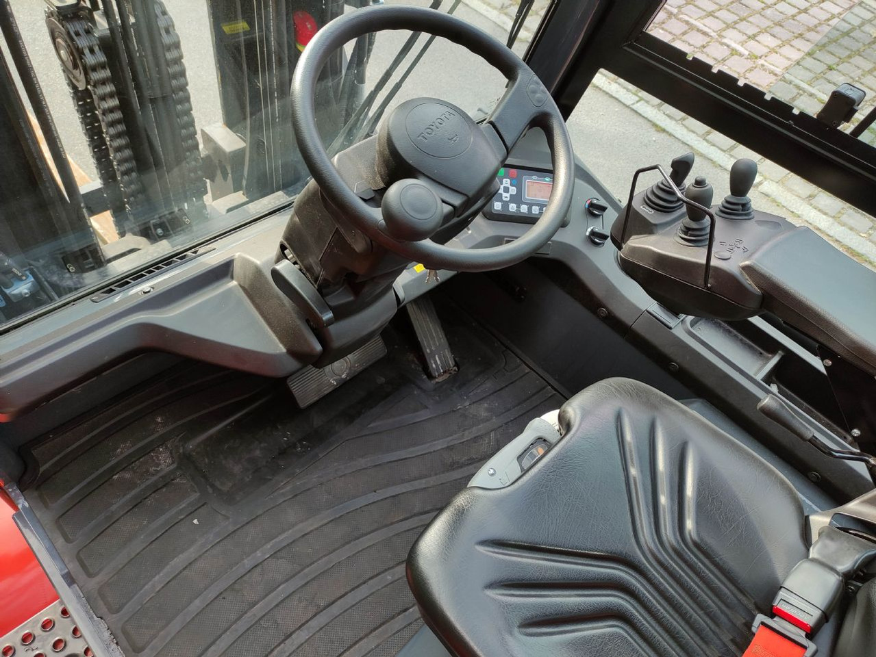 Toyota 9FBH80T900 - Electric forklift: picture 5 Toyota 9FBH80T900 - Electric forklift: picture 5