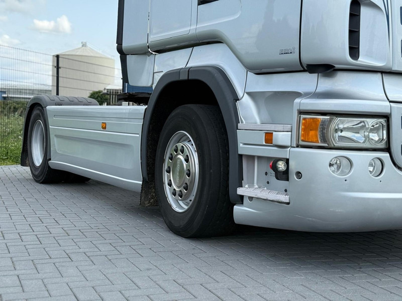 Scania R440 NL TRUCK, TIRES 80%, FULL SPOILER, RETARDER, STEEL/AIR. - Tractor unit: picture 2 Scania R440 NL TRUCK, TIRES 80%, FULL SPOILER, RETARDER, STEEL/AIR. - Tractor unit: picture 2