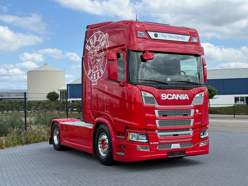 Scania R450 NGS VOLLUCHT, BANDEN VOORAS NIEUW, WEINIG KM, ALCOA, RETARDER. - Tractor unit: picture 1 Scania R450 NGS VOLLUCHT, BANDEN VOORAS NIEUW, WEINIG KM, ALCOA, RETARDER. - Tractor unit: picture 1