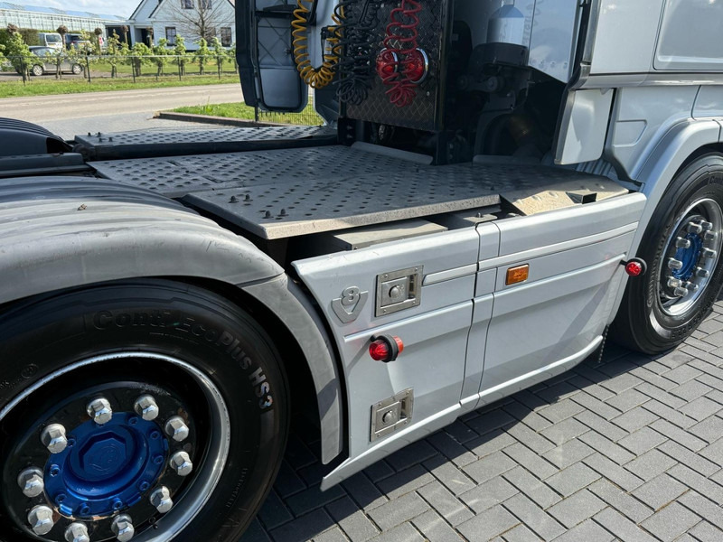 Tractor unit Scania R520 V8 FULL AIR, STEERING PUSHER, SHOW TRUCK, TOP.: picture 17