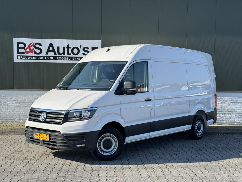 Volkswagen Crafter-30 2.0 TDI L3H3 Highline 4S banden Trekhaak Carplay Pdc v+a Cruise DAB - Panel van: picture 1 Volkswagen Crafter-30 2.0 TDI L3H3 Highline 4S banden Trekhaak Carplay Pdc v+a Cruise DAB - Panel van: picture 1