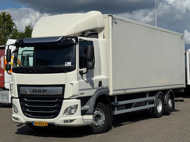 DAF CF 370 6x2*4 Gesloten Bakwagen Euro 6 APK 04-2026 - Box truck: picture 1 DAF CF 370 6x2*4 Gesloten Bakwagen Euro 6 APK 04-2026 - Box truck: picture 1