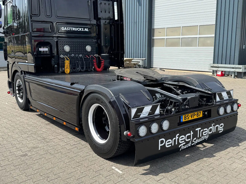 DAF XF 105.460 Super Space Cab Showtruck *TOP* - Tractor unit: picture 5 DAF XF 105.460 Super Space Cab Showtruck *TOP* - Tractor unit: picture 5