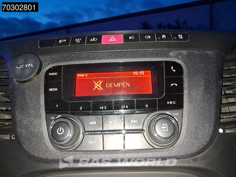 New Flatbed van Iveco Daily 35C14 Pritsche Doppelbereifung 3,5t AHK Klima Euro6 A/C Towbar Cruise control: picture 16 New Flatbed van Iveco Daily 35C14 Pritsche Doppelbereifung 3,5t AHK Klima Euro6 A/C Towbar Cruise control: picture 16