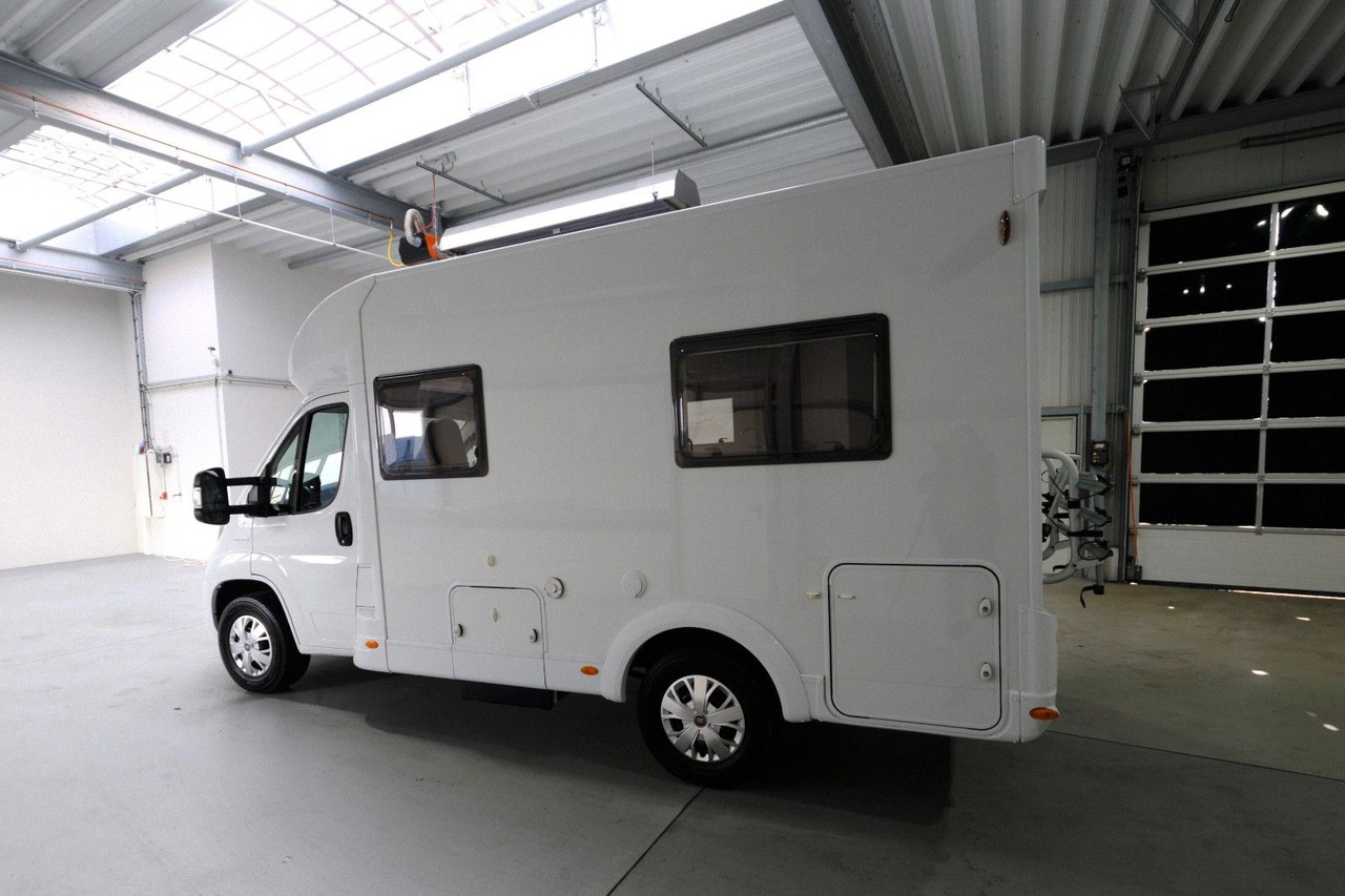 Etrusco T 5900 FB/1.Hand/Festbett/Klima/Markise/Finanz. Etrusco T 5900 FB/1.Hand/Festbett/Klima/FINANZIERUNG - Semi-integrated motorhome: picture 4 Etrusco T 5900 FB/1.Hand/Festbett/Klima/Markise/Finanz. Etrusco T 5900 FB/1.Hand/Festbett/Klima/FINANZIERUNG - Semi-integrated motorhome: picture 4