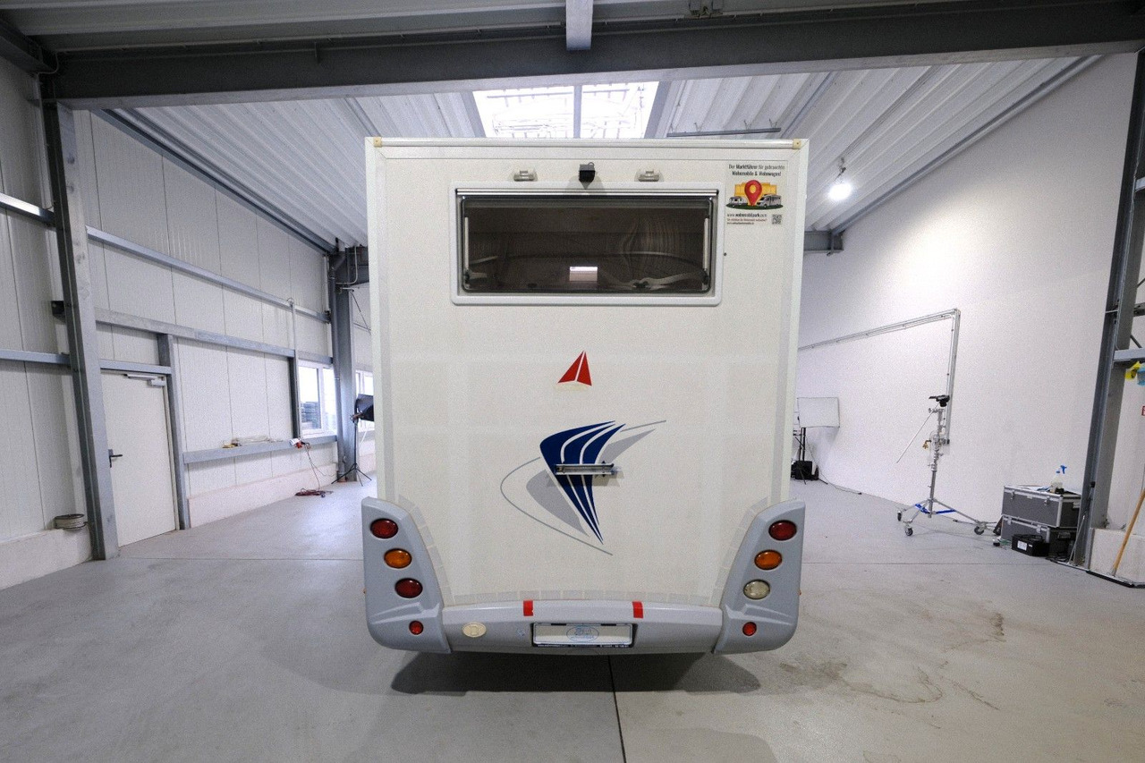 Frankia I 650 QS HolidayClass/Festbett+Hubbett/Klima/DPF - Integrated motorhome: picture 5 Frankia I 650 QS HolidayClass/Festbett+Hubbett/Klima/DPF - Integrated motorhome: picture 5