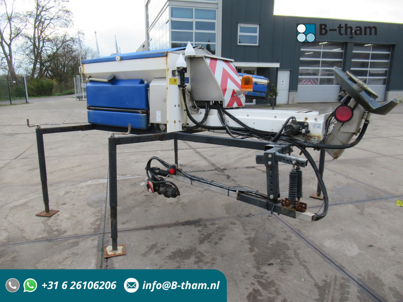 NIDO STRATOS B08-24 PALN Rotopower 0,8m3 + 350L. Salzstreuer Saltspreader Zoutstrooier - Sand/ Salt spreader: picture 1 NIDO STRATOS B08-24 PALN Rotopower 0,8m3 + 350L. Salzstreuer Saltspreader Zoutstrooier - Sand/ Salt spreader: picture 1