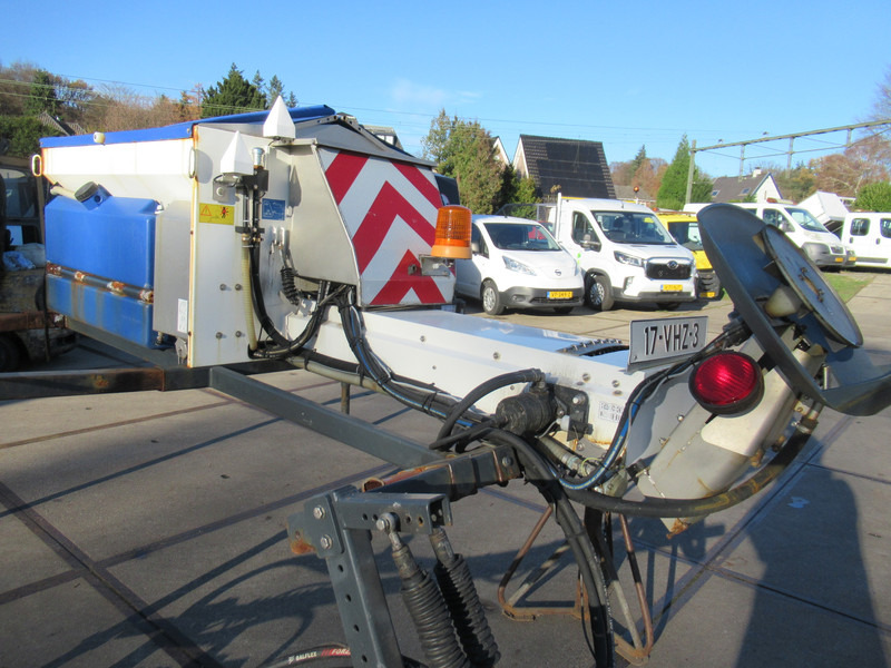 NIDO STRATOS B08-24 PALN Rotopower 0,8m3 + 350L Salzstreuer Saltspreader Zoutstrooier - Sand/ Salt spreader: picture 2 NIDO STRATOS B08-24 PALN Rotopower 0,8m3 + 350L Salzstreuer Saltspreader Zoutstrooier - Sand/ Salt spreader: picture 2