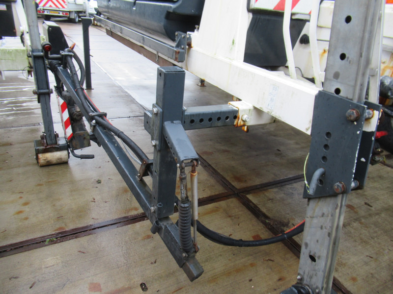 NIDO STRATOS B40-36 PALN Rotopower 4m3 + 2.200L Salzstreuer Saltspreader Zoutstrooier - Sand/ Salt spreader: picture 4 NIDO STRATOS B40-36 PALN Rotopower 4m3 + 2.200L Salzstreuer Saltspreader Zoutstrooier - Sand/ Salt spreader: picture 4