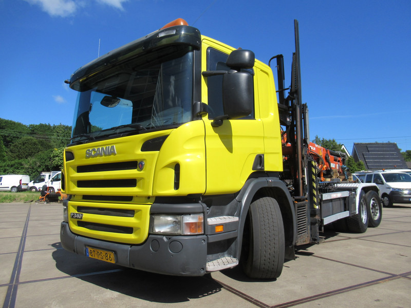 Scania P 340 B 6x2*4 VDL Haak - Kraan ATLAS 206.3E - Hook lift truck, Crane truck: picture 2 Scania P 340 B 6x2*4 VDL Haak - Kraan ATLAS 206.3E - Hook lift truck, Crane truck: picture 2