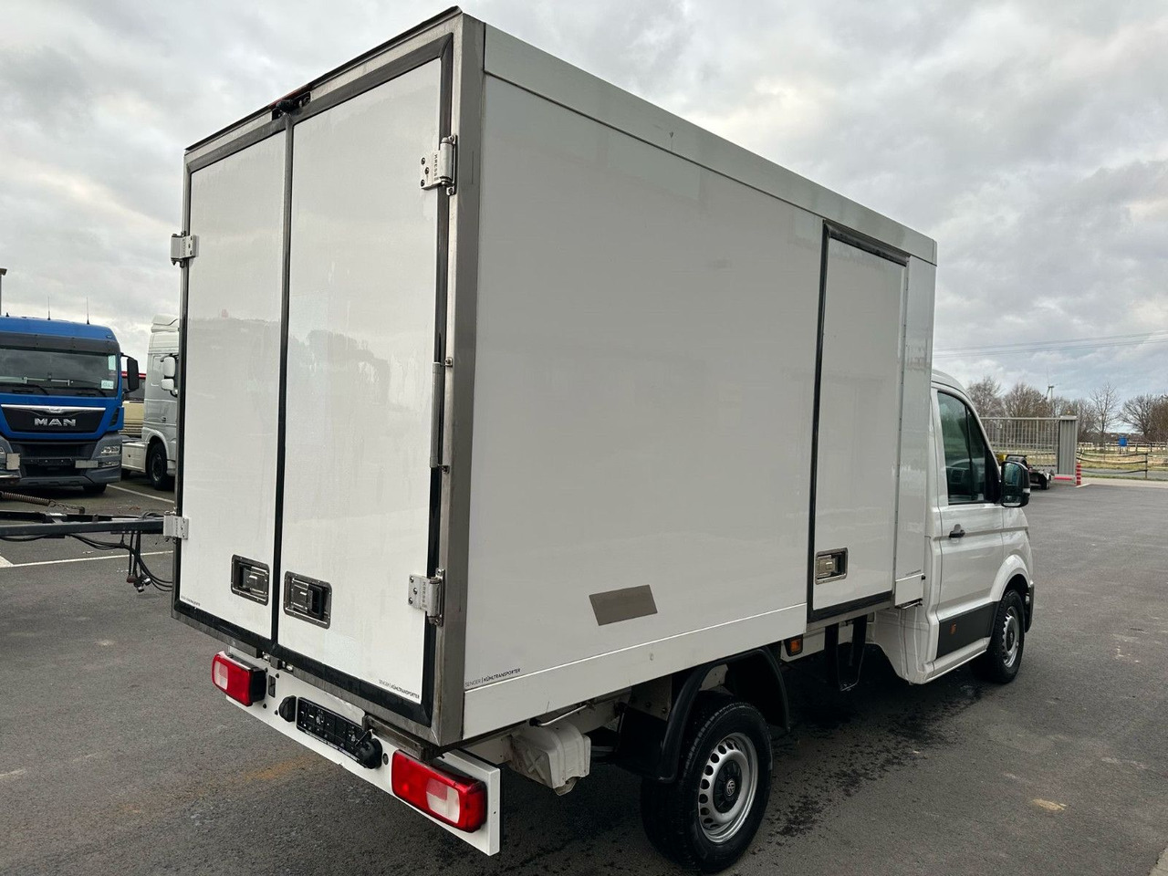Volkswagen Crafter Frisch-Kühler*Mot. neu -überholt*Top!! - Refrigerated van: picture 3 Volkswagen Crafter Frisch-Kühler*Mot. neu -überholt*Top!! - Refrigerated van: picture 3