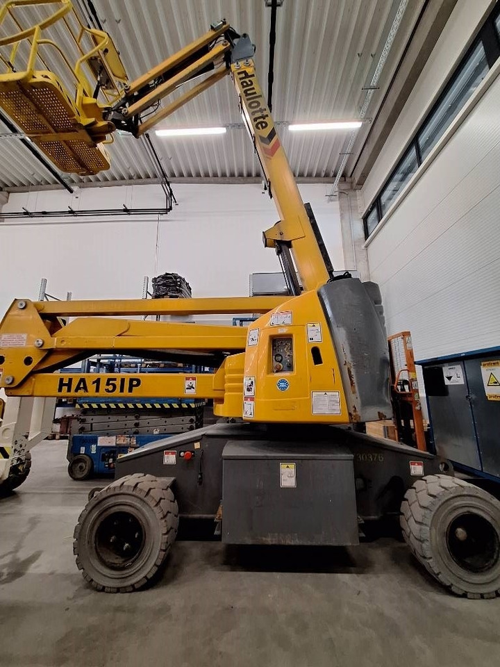 Haulotte HA 15 IP - Articulated boom: picture 3 Haulotte HA 15 IP - Articulated boom: picture 3
