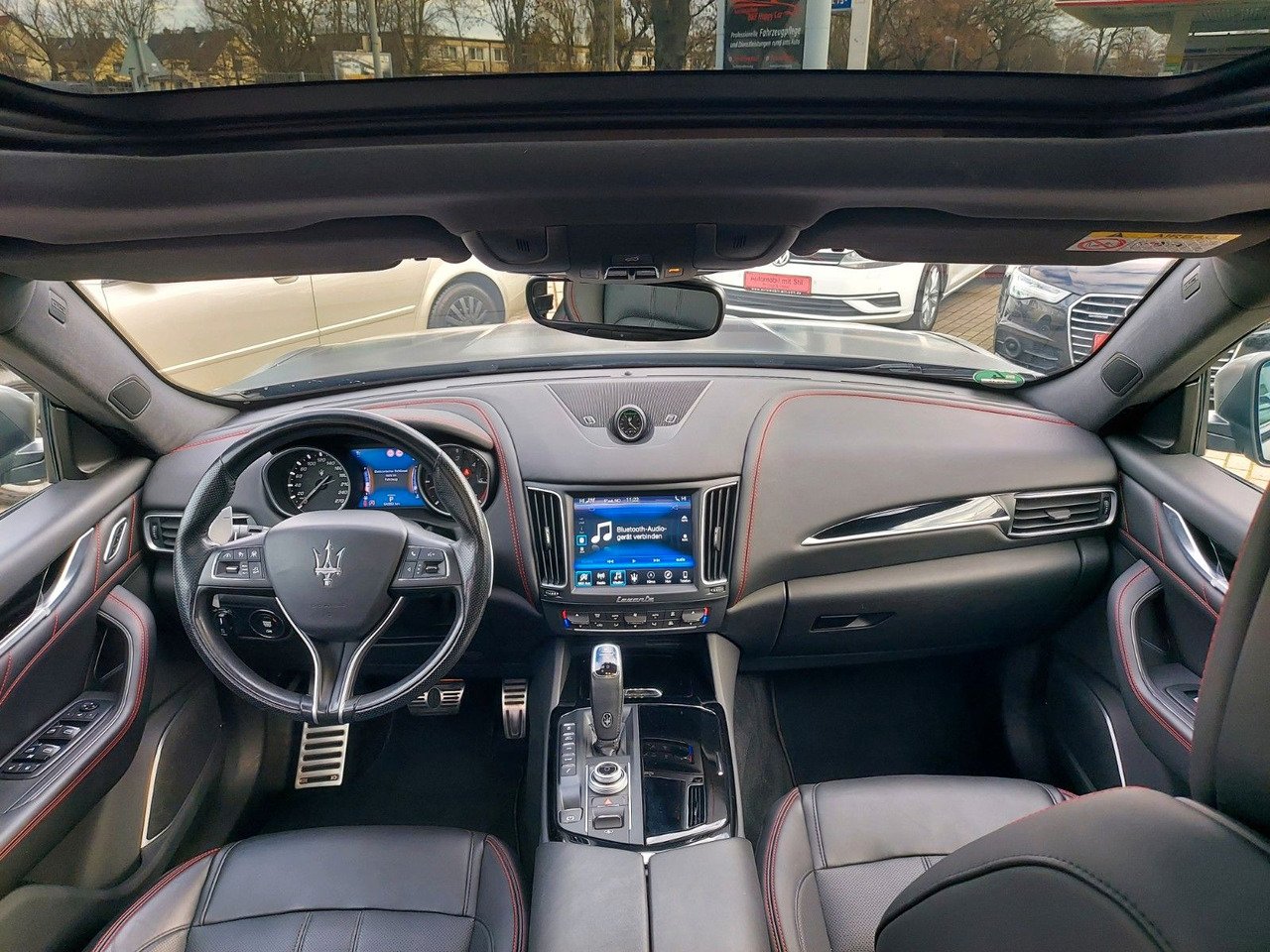 Maserati Levante GranSport Q4 Pano ACC Radar 360° Cam - SUV: picture 3 Maserati Levante GranSport Q4 Pano ACC Radar 360° Cam - SUV: picture 3