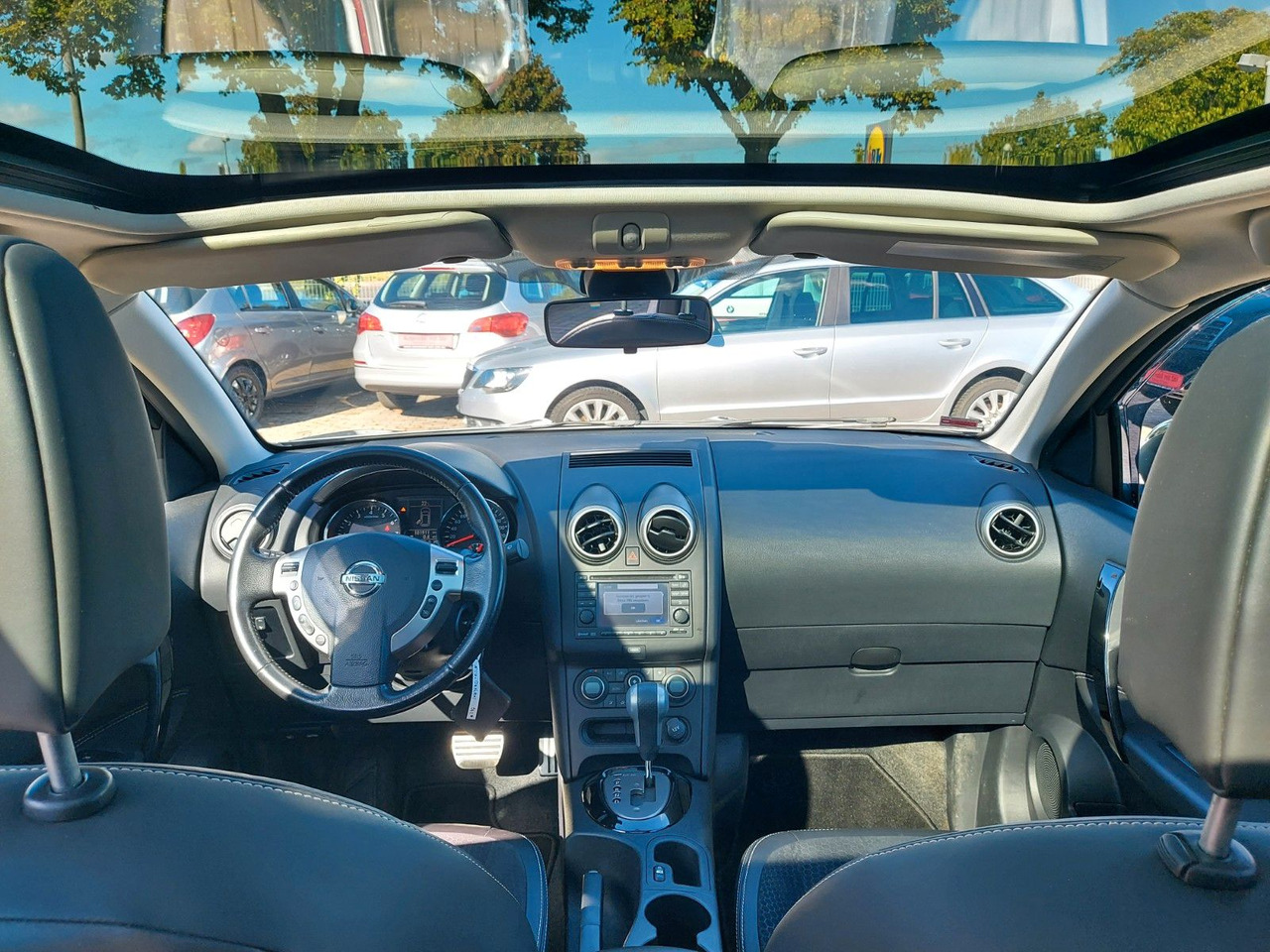 Nissan Qashqai Automatik 360 Klima Panorama AHK - SUV: picture 2 Nissan Qashqai Automatik 360 Klima Panorama AHK - SUV: picture 2