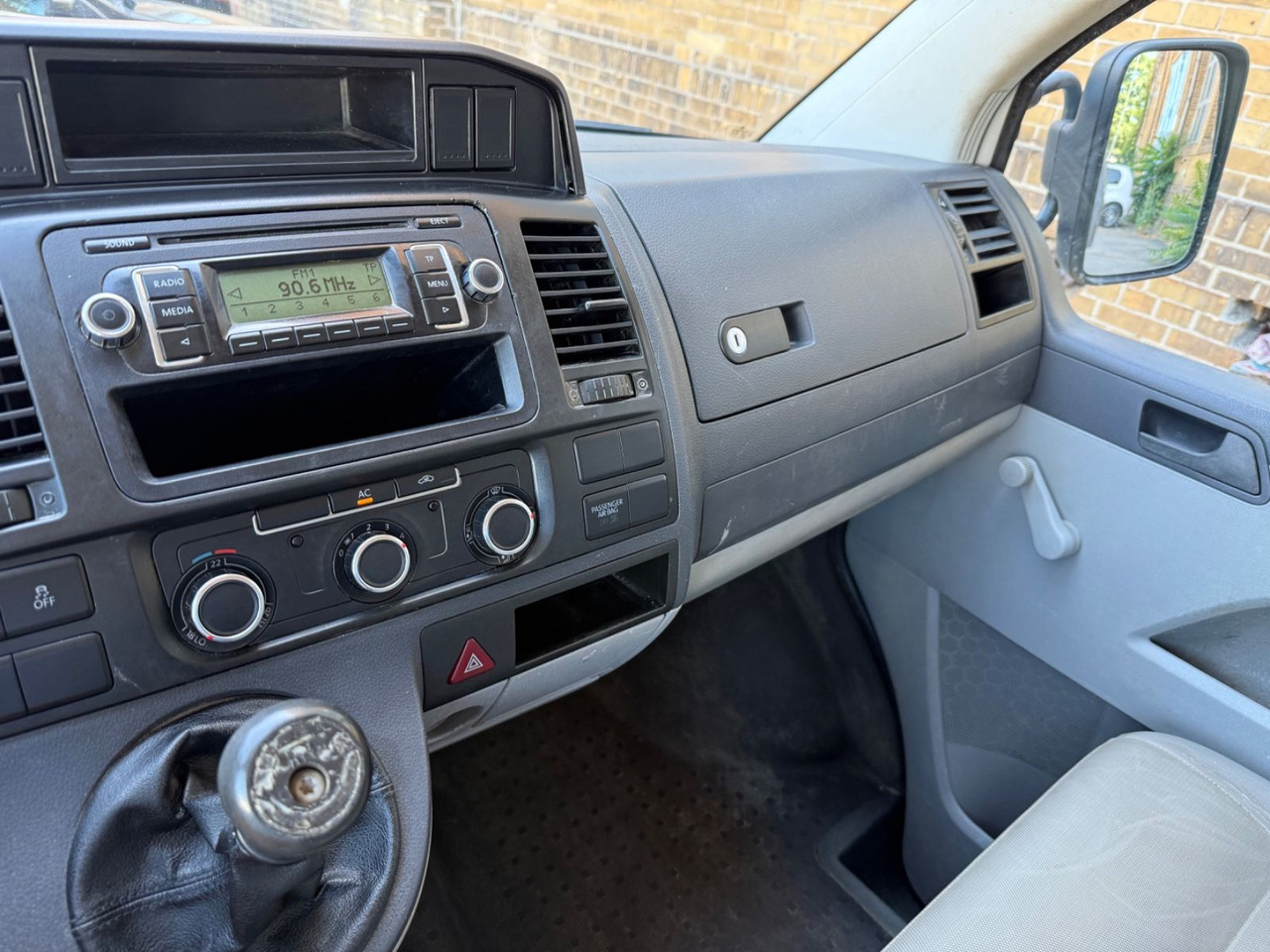 Curtain side van, Combi van Volkswagen T5 Transporter Pritsche DoKA 4Motion 4x4 Klima: picture 9
