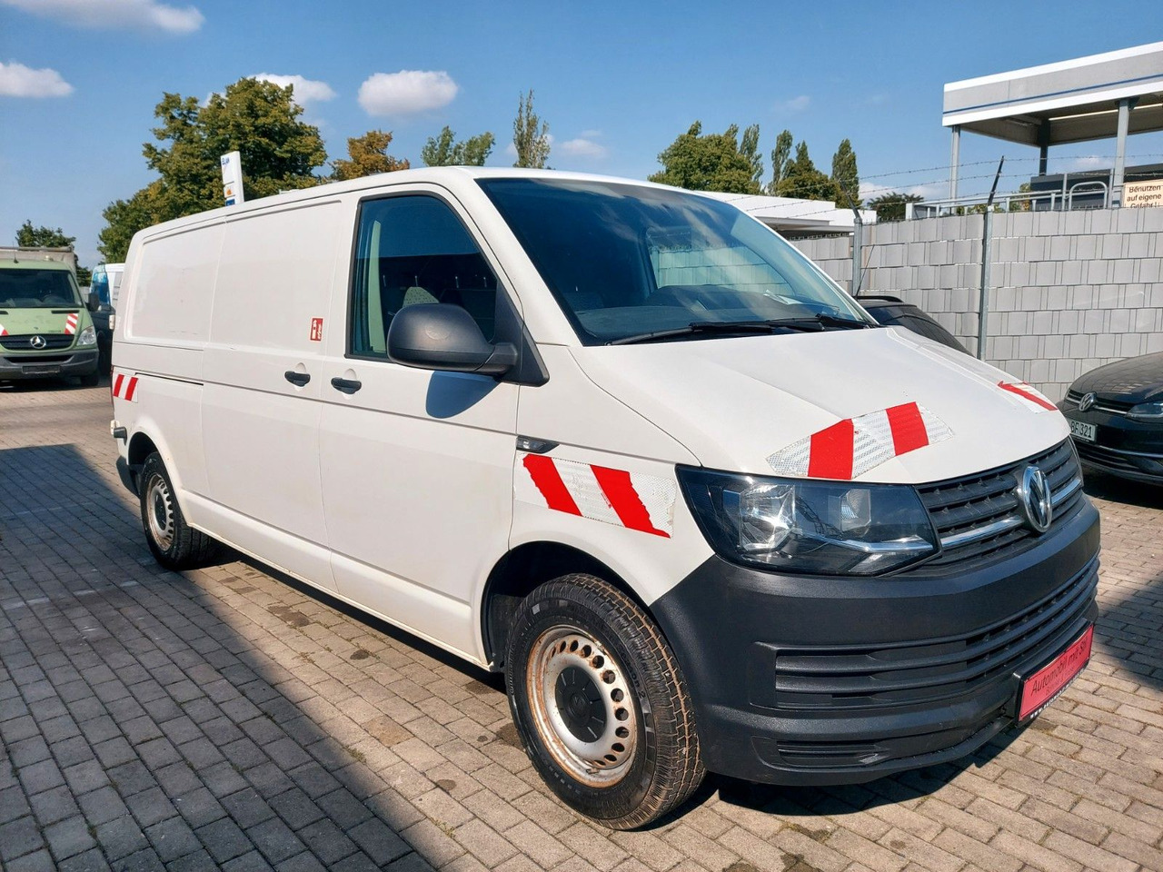 Volkswagen T6 Transporter Kasten Kombi lang Motorschaden - Passenger van: picture 2 Volkswagen T6 Transporter Kasten Kombi lang Motorschaden - Passenger van: picture 2