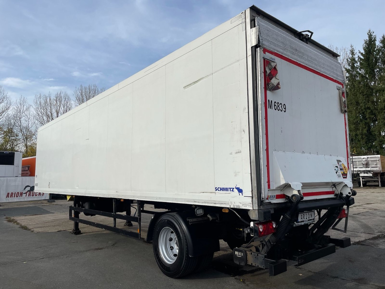 Schmitz Cargobull SKO10/LBW/CARRIER/MAXIMA1300/8810h/Lenkachse - Refrigerator semi-trailer: picture 5 Schmitz Cargobull SKO10/LBW/CARRIER/MAXIMA1300/8810h/Lenkachse - Refrigerator semi-trailer: picture 5
