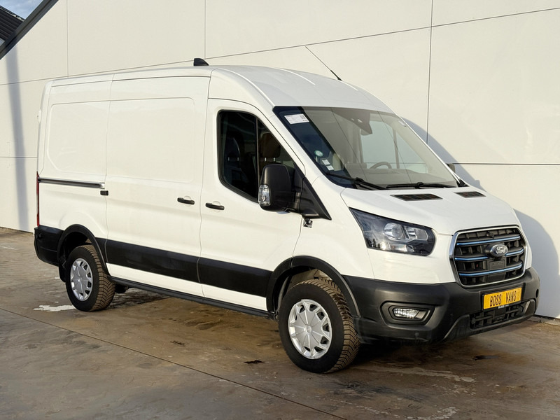 Ford E-Transit 390 75kWh 184PK 390 Elektrisch 75kWh 334km WLTP BEV Snelladen L2H2 Climate Control Tachograaf Carplay 360° Camera Stoelverwarming Parkeersensoren voor achter Laadkabel - Panel van, Electric van: picture 4 Ford E-Transit 390 75kWh 184PK 390 Elektrisch 75kWh 334km WLTP BEV Snelladen L2H2 Climate Control Tachograaf Carplay 360° Camera Stoelverwarming Parkeersensoren voor achter Laadkabel - Panel van, Electric van: picture 4