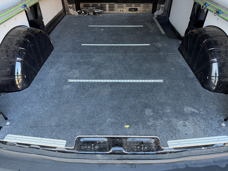 Small van Ford Transit Custom 320 2.0 TDCI 136PK **4 Jaar Fabrieksgarantie** L1H1 LED Climate Control Adaptieve Cruise Control Carplay Camera Stoelverwarming: picture 15 Small van Ford Transit Custom 320 2.0 TDCI 136PK **4 Jaar Fabrieksgarantie** L1H1 LED Climate Control Adaptieve Cruise Control Carplay Camera Stoelverwarming: picture 15