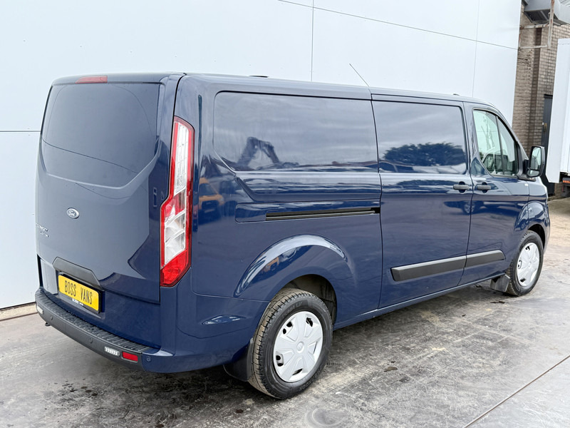 Ford Transit Custom 340 2.0 TDCI Trend 130PK Automaat L2H1 Dubbele Schuif LED Cruise Control Stoelverwarming Parkeersensoren voor achter - Small van: picture 4 Ford Transit Custom 340 2.0 TDCI Trend 130PK Automaat L2H1 Dubbele Schuif LED Cruise Control Stoelverwarming Parkeersensoren voor achter - Small van: picture 4