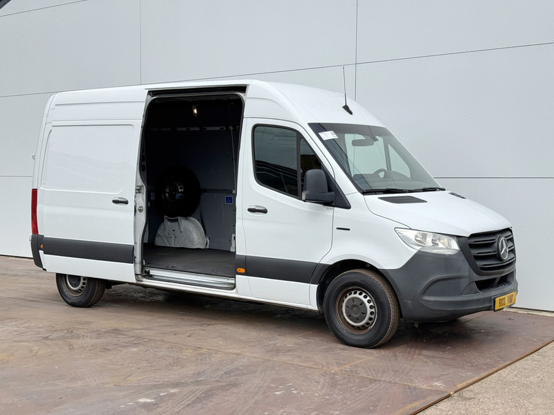 Mercedes-Benz eSprinter 312 - Binnenkort verwacht! ALL-IN PRIJS L2H2 55kWh 168km WLTP 80kw Snelladen Climate Control Camera Stoelverwarming - Panel van, Electric van: picture 5 Mercedes-Benz eSprinter 312 - Binnenkort verwacht! ALL-IN PRIJS L2H2 55kWh 168km WLTP 80kw Snelladen Climate Control Camera Stoelverwarming - Panel van, Electric van: picture 5