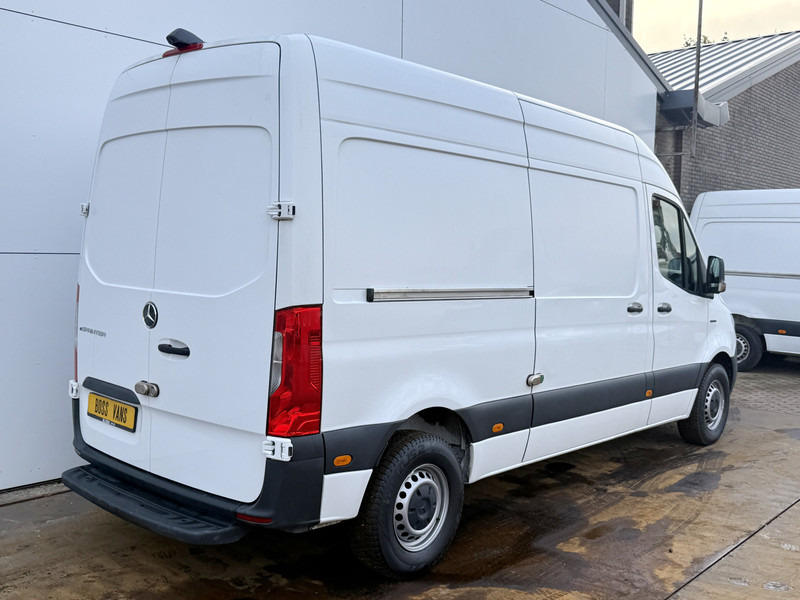Mercedes-Benz eSprinter 312 L2H2 100% Elektrisch 55kWh 168km WLTP 80kw Snelladen Climate Control Camera Stoelverwarming - Panel van, Electric van: picture 3 Mercedes-Benz eSprinter 312 L2H2 100% Elektrisch 55kWh 168km WLTP 80kw Snelladen Climate Control Camera Stoelverwarming - Panel van, Electric van: picture 3