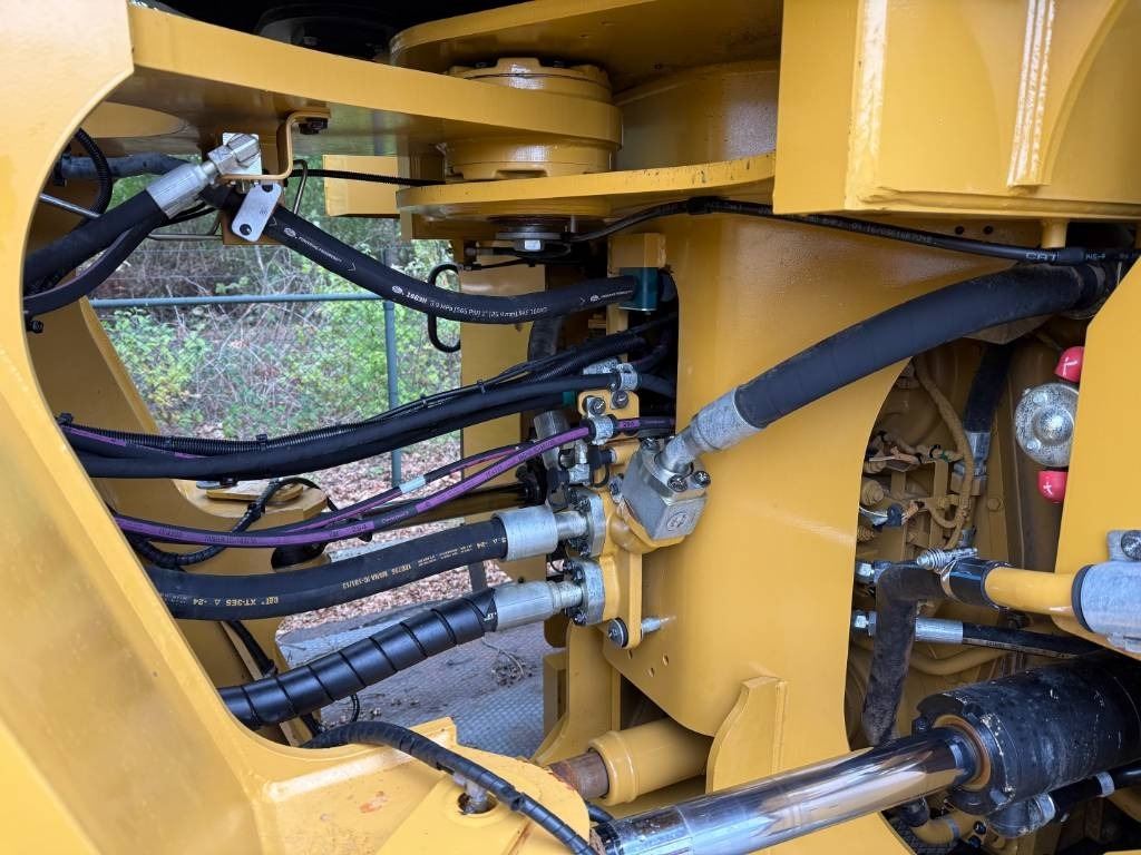 Wheel loader CAT 980 M: picture 35