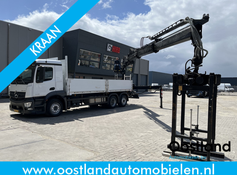 Mercedes-Benz ANTOS 2546 6X2 Bouwstoffenauto / Open laadbak vv KRAAN MKG HLK 221-3 met Palletklem - Dropside/ Flatbed truck, Crane truck: picture 1 Mercedes-Benz ANTOS 2546 6X2 Bouwstoffenauto / Open laadbak vv KRAAN MKG HLK 221-3 met Palletklem - Dropside/ Flatbed truck, Crane truck: picture 1