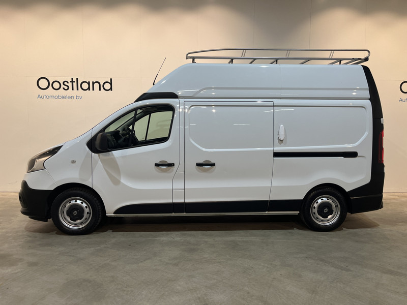 Renault Trafic 1.6 dCi L2H2 125 PK Servicebus / Inrichting / Euro 6 / 2X Schuifdeur / Airco / Cruise Control / PDC / Trekhaak / Imperiaal / 96.200 KM !! - Small van: picture 5 Renault Trafic 1.6 dCi L2H2 125 PK Servicebus / Inrichting / Euro 6 / 2X Schuifdeur / Airco / Cruise Control / PDC / Trekhaak / Imperiaal / 96.200 KM !! - Small van: picture 5