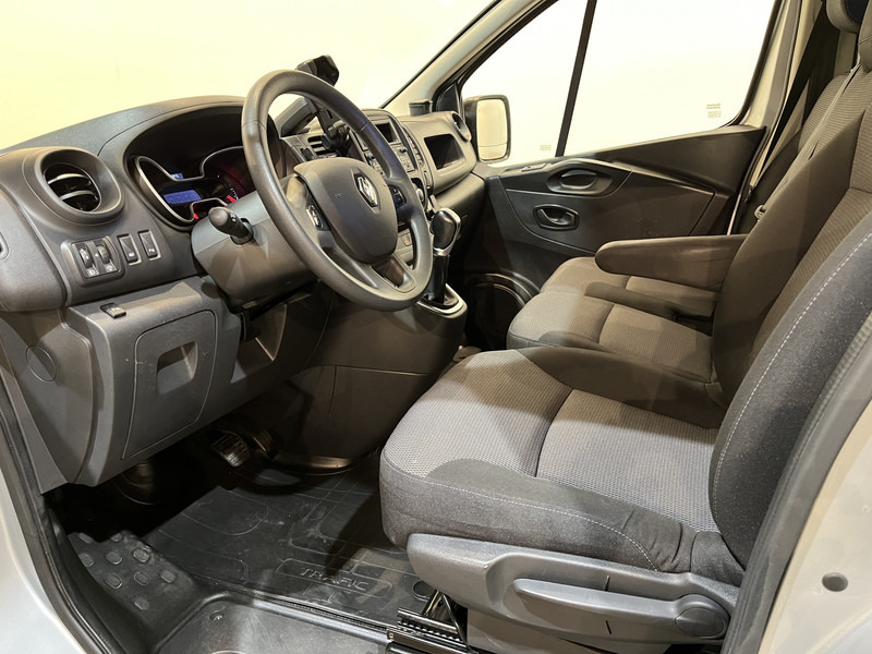 Interior photo 1: Lease a Renault Trafic 2.0 dCi L1H1 170 PK Automaat Servicebus / Sortimo Inrichting / Euro 6 / Airco / Cruise Control / Camera / Trekhaak / 3-Zits  / BPM VRIJ !! Renault Trafic 2.0 dCi L1H1 170 PK Automaat Servicebus / Sortimo Inrichting / Euro 6 / Airco / Cruise Control / Camera / Trekhaak / 3-Zits  / BPM VRIJ !!