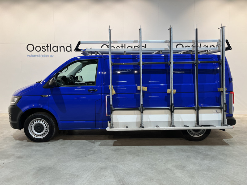 Volkswagen Transporter 2.0 TDI L2H1 / Van Den Born Glasresteel / Euro 6 / Airco / Glastransporter / Cruise Control / Trekhaak / Imperiaal / CarPlay / Navigatie / PDC / 83.500 KM !! - Van: picture 2 Volkswagen Transporter 2.0 TDI L2H1 / Van Den Born Glasresteel / Euro 6 / Airco / Glastransporter / Cruise Control / Trekhaak / Imperiaal / CarPlay / Navigatie / PDC / 83.500 KM !! - Van: picture 2